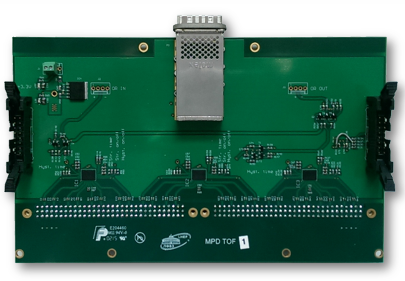 24-channel amplifier based on NINO with VHDCI output connector